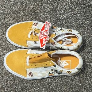 Vans Old Skool Women’s 6 Yellow Flower Print/Checkerboard Never Worn NWT